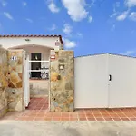Philippa Tatil Evi *